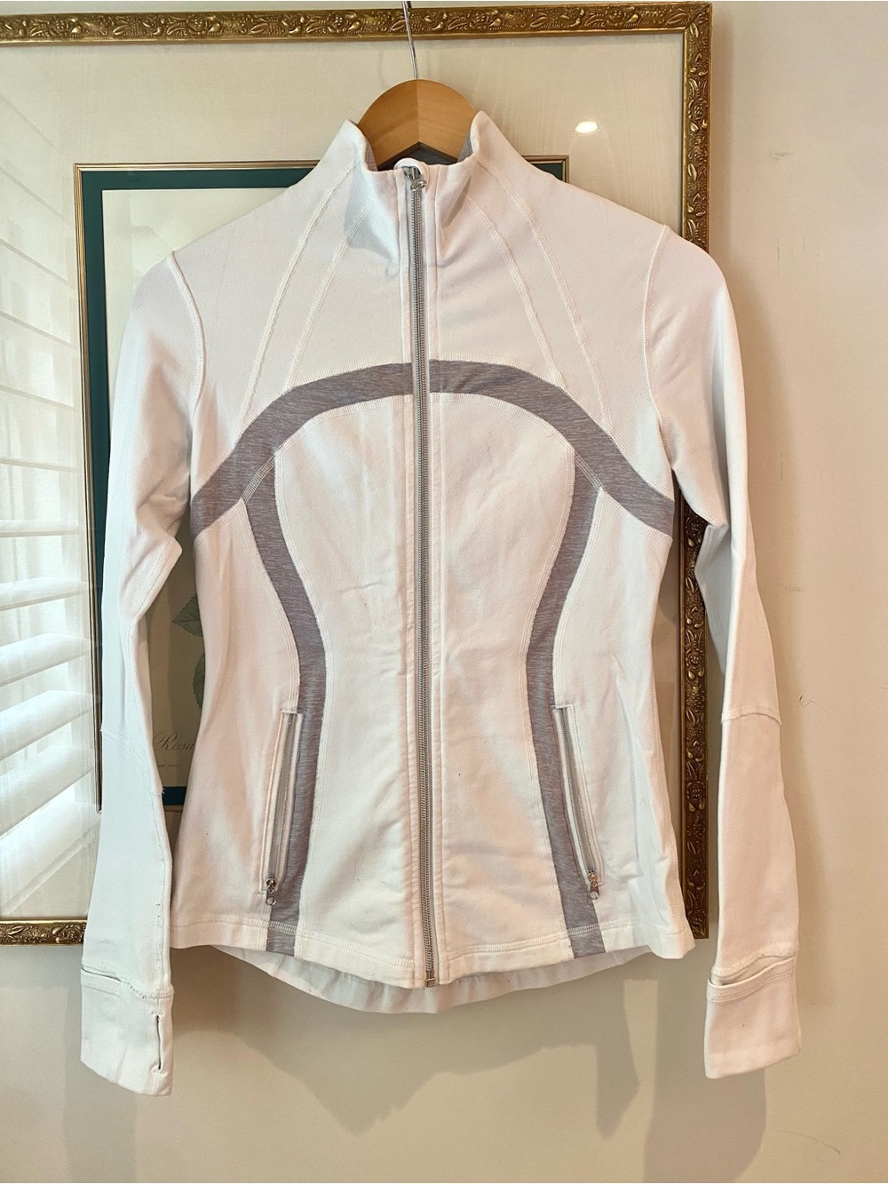 Lululemon Define Jacket Cotton Feel Matte Size 6